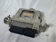 Load image into Gallery viewer, Mercedes Benz W205 C180 C200 OM626 Ecu Control Unit WITH BRACKET A6269000000