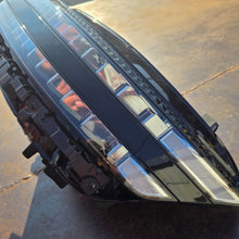 Load image into Gallery viewer, Image #17