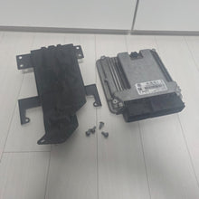Load image into Gallery viewer, 11-18 Porsche Cayenne 3.6 Engine Computer Control Module ECU ECM 03H906023A OEM