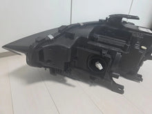 Load image into Gallery viewer, Audi A5 S5 Facelift HID Xenon Right AFS Headlight OEM GENUINE 8T0941006C