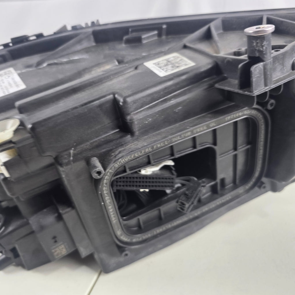 🚗 Mercedes-Benz CLA W118 LED High performance LEFT USED OEM GENUINE A1189063900