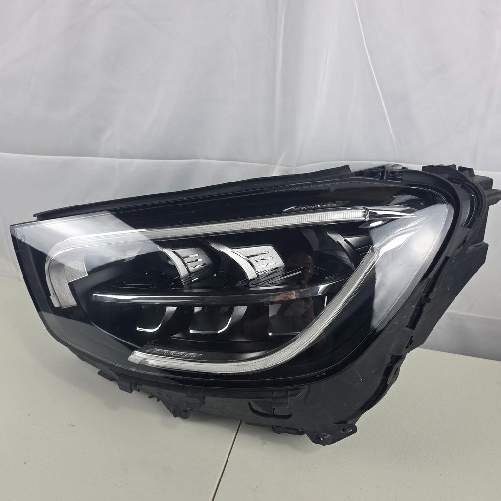 🚗🚗  Mercedes-Benz W253 GLC GLC300 Left LED OEM GENUINE Headlight A2539066901