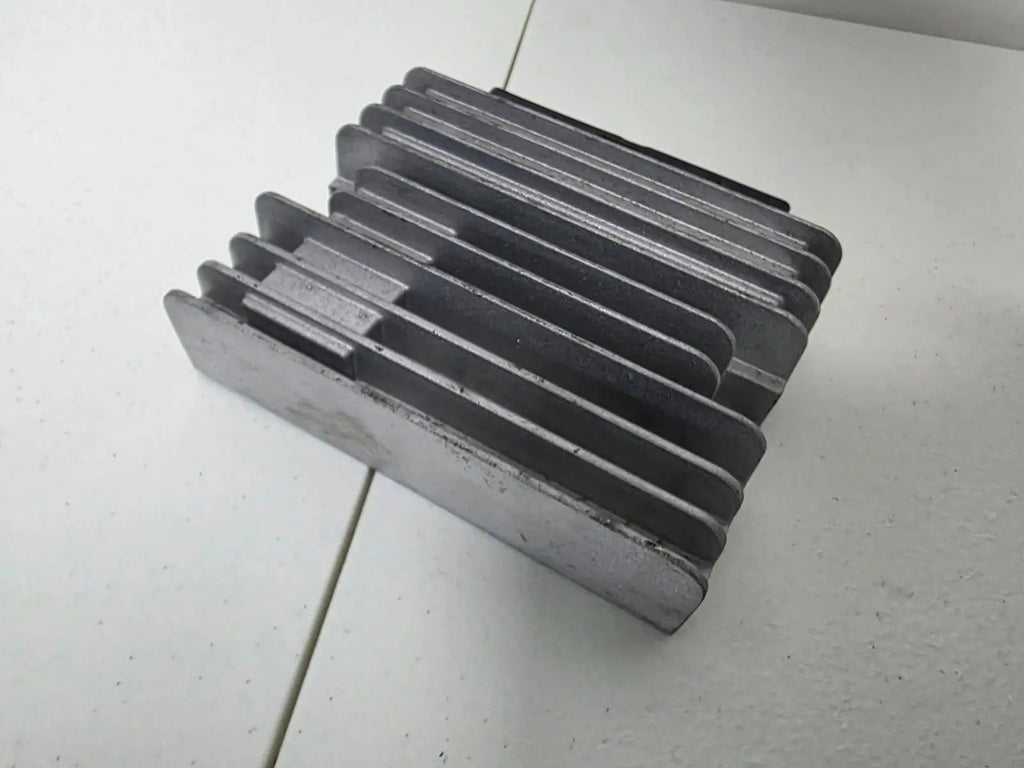 2017 - 2021 Mercedes-Benz GLC Class OEM Harman W253 ECU ENGINE SOUND MODULE