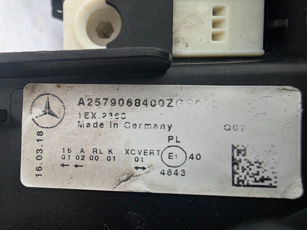 🚗🚗 Mercedes-Benz CLS C257 W257 MultiBeam LED RIGHT USED OEM A2579068400