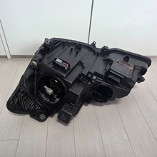 Load image into Gallery viewer, Mercedes-Benz W207 E200 E260 HID Xenon RIGHT headlight OEM GENUINE A2078200259