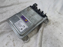 Load image into Gallery viewer, 2025 BMW 530I AWD 2.0L HYBRID CONTROLLER COOLER MODULE UNIT 5B36438 OEM