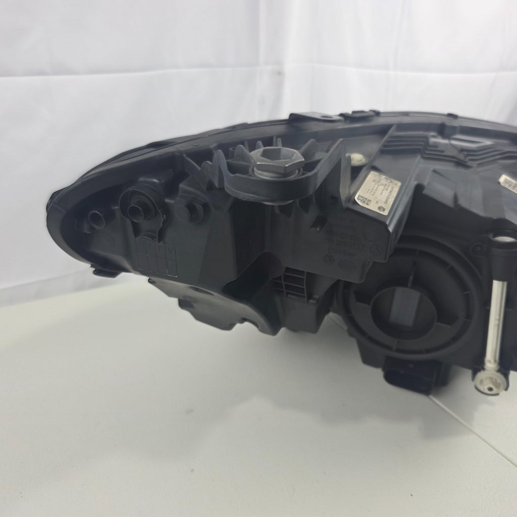 🚗🚗 Mercedes-Benz CLS C257, W257 LED High performance LEFT USED OEM A2579067700