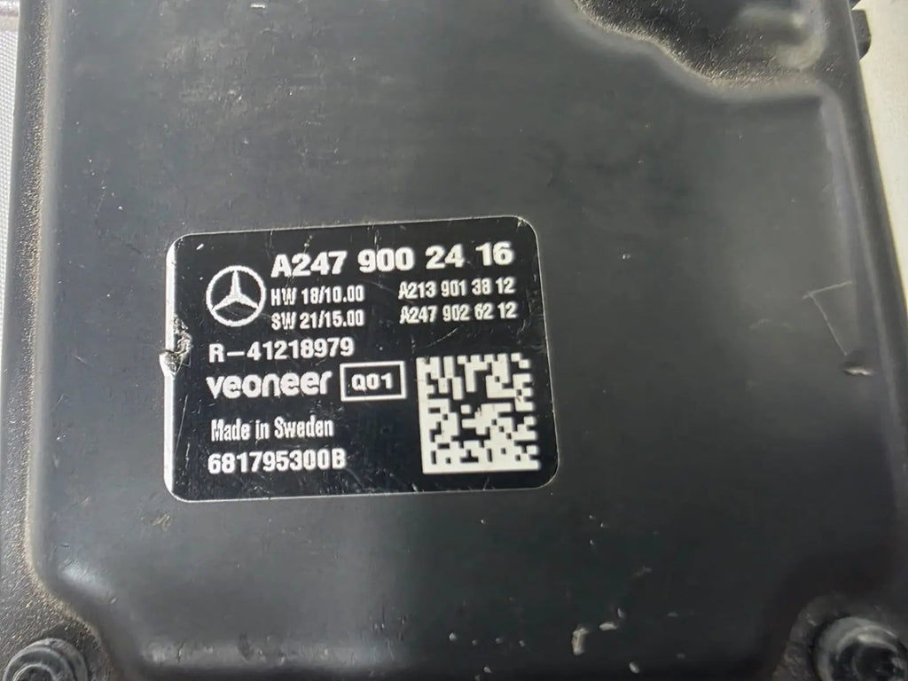 22 Mercedes-Benz Sprinter 1500 Multifunctional Camera Unit  A2479002416 OEM