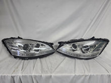Load image into Gallery viewer, MERCEDES BENZ S-CLASS W221 BI-XENON Headlight PAIR OEM A2218200639 A2218202939