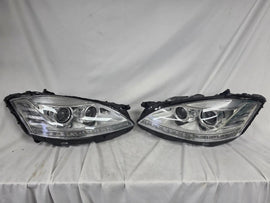 MERCEDES BENZ S-CLASS W221 BI-XENON Headlight PAIR OEM A2218200639 A2218202939