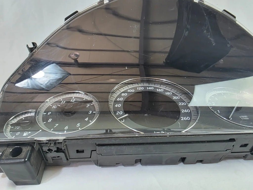 MERCEDES BENZ E-CLASS E200 W212 INSTRUMENT CLUSTER TACHO SPEEDOMETER A2129003213