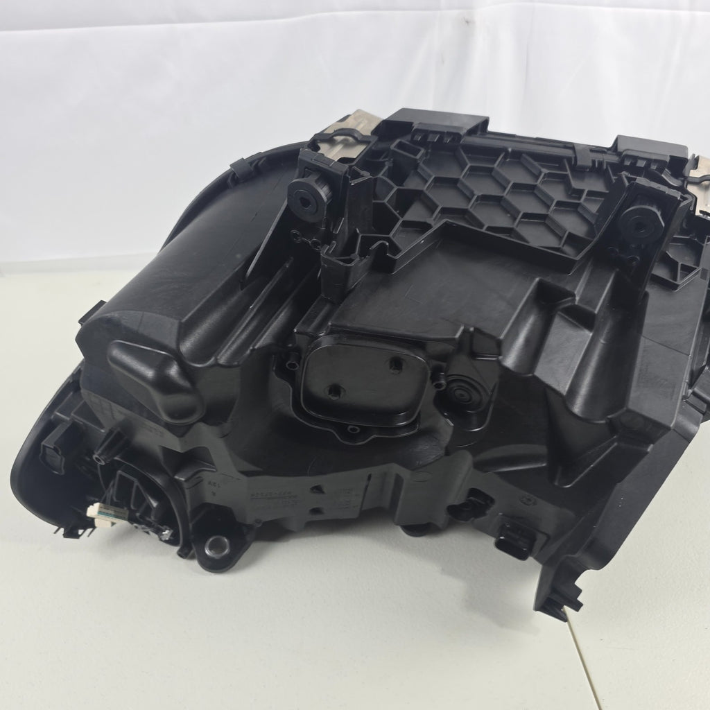 🚗🚗BMW iX3 G08, G01, F97, G02, F98 LCI Adaptive LED Headlight RIGHT OEM 5A29228