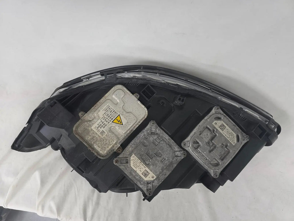MERCEDES BENZ S-CLASS W221 ADAPTIVE BI-XENON Headlight RIGHT OEM A2218200639