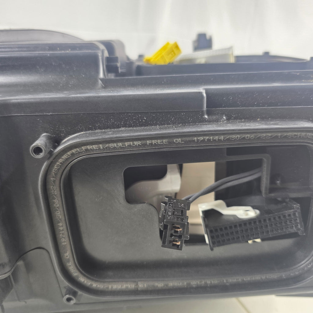 🚗🚗Mercedes-Benz CLS C257 W257 MultiBeam LED LEFT USED OEM GENUINE A2579069902