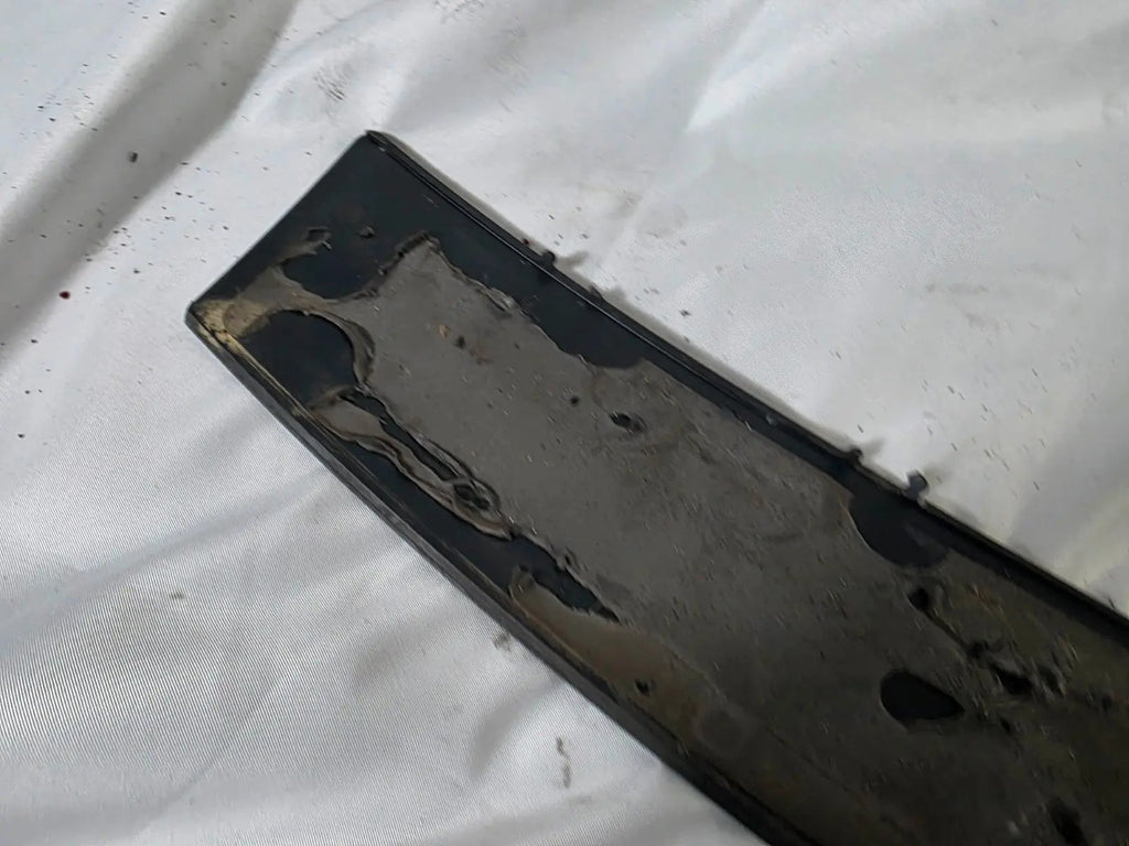 2014 2015 2016 BENTLEY FLYING SPUR REAR BUMPER COVER STRIP TRIM 4W0807427 OEM