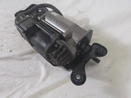 BMW X5 X6 F15 F16 F85 F86 AIR SUSPENSION COMPRESSOR WABCO GENUINE OEM 6875177