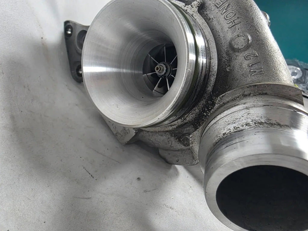 BMW 3 series F31 2,0 320d xDrive TURBO OEM GENUINE TURBOCHARGER B47 8570082