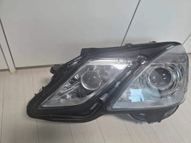 Mercedes-Benz W212 E200 E220 HID Xenon Left EU headlight OEM GENUINE A2128200139
